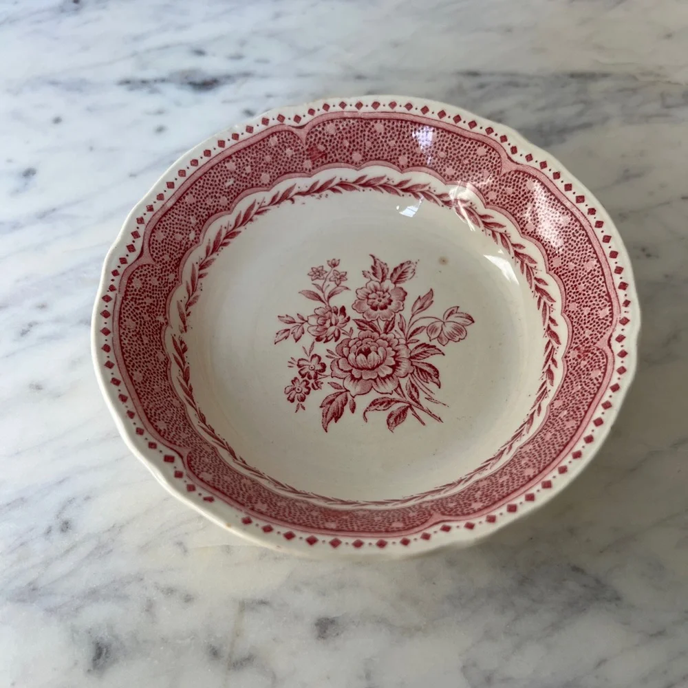 Avon Grindley England small earthenware bowl red white pink vintage